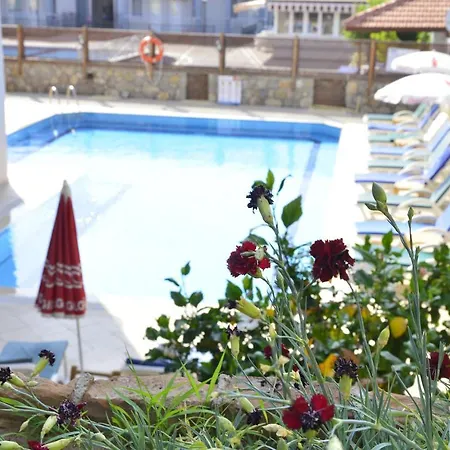 Hotel Mut 3*